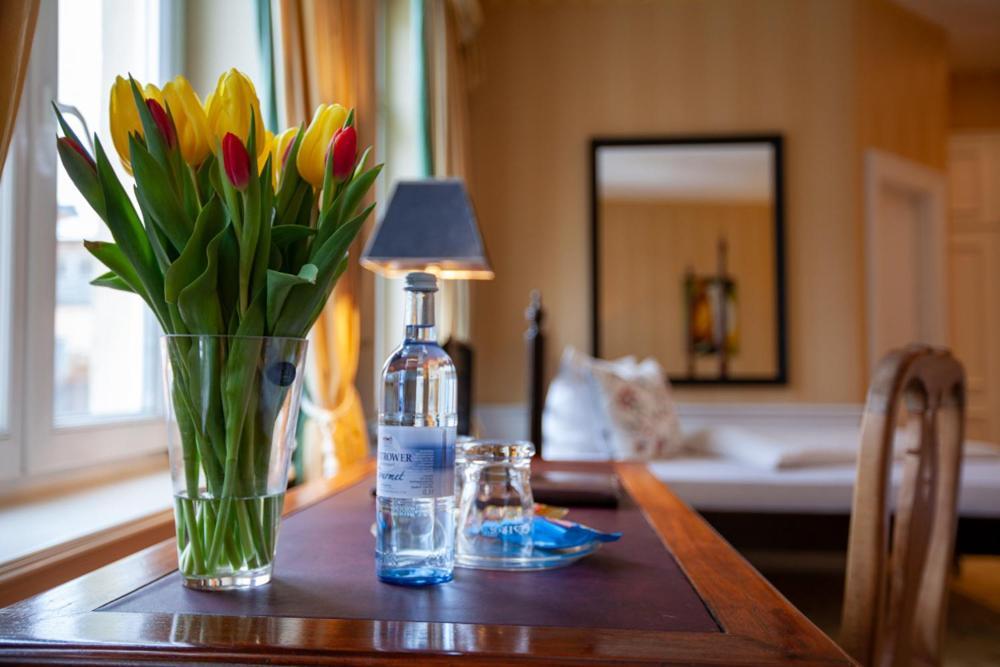 Hotel Niederlaendischer Hof Schwerin  Dış mekan fotoğraf