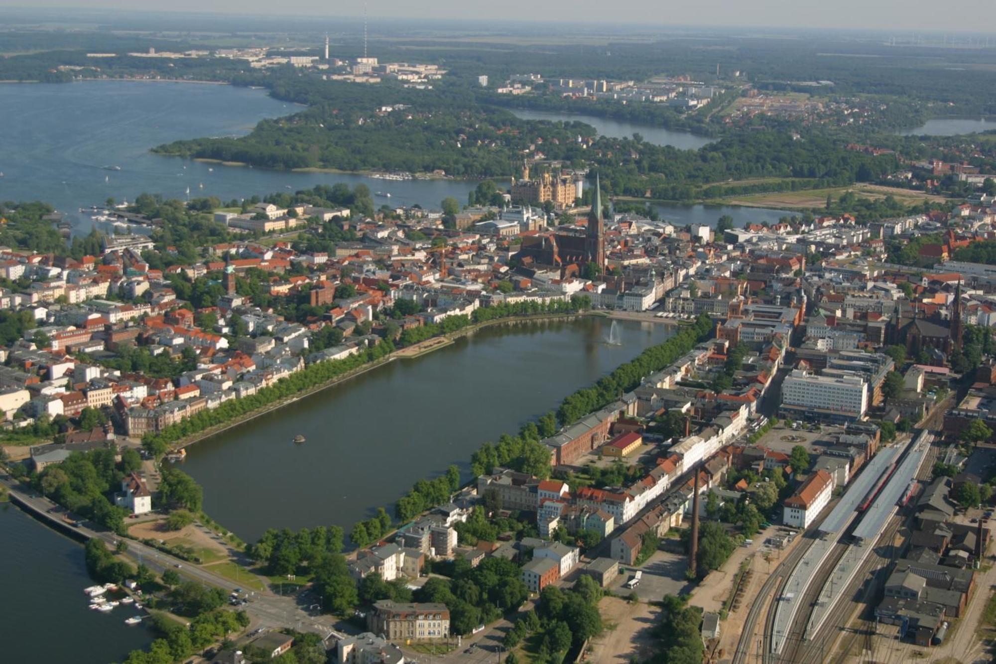 Hotel Niederlaendischer Hof Schwerin  Dış mekan fotoğraf