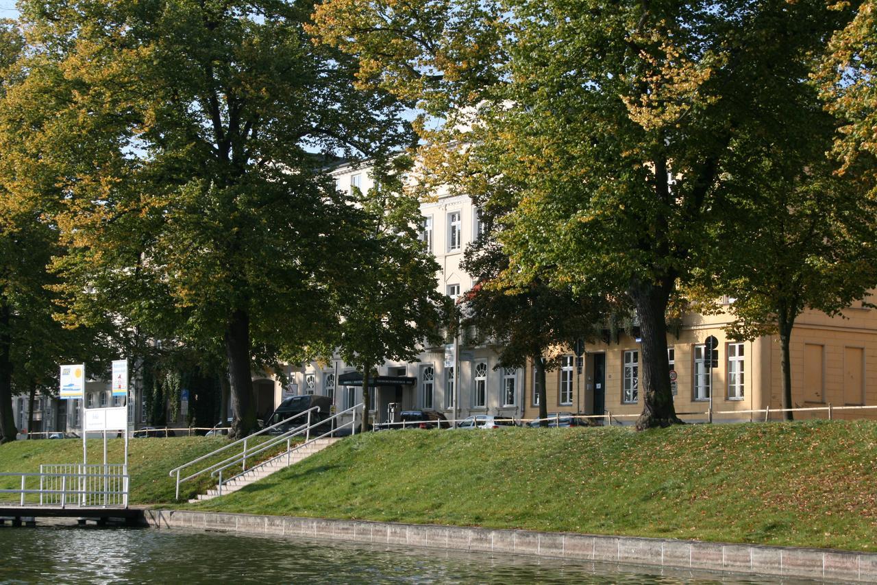 Hotel Niederlaendischer Hof Schwerin  Dış mekan fotoğraf