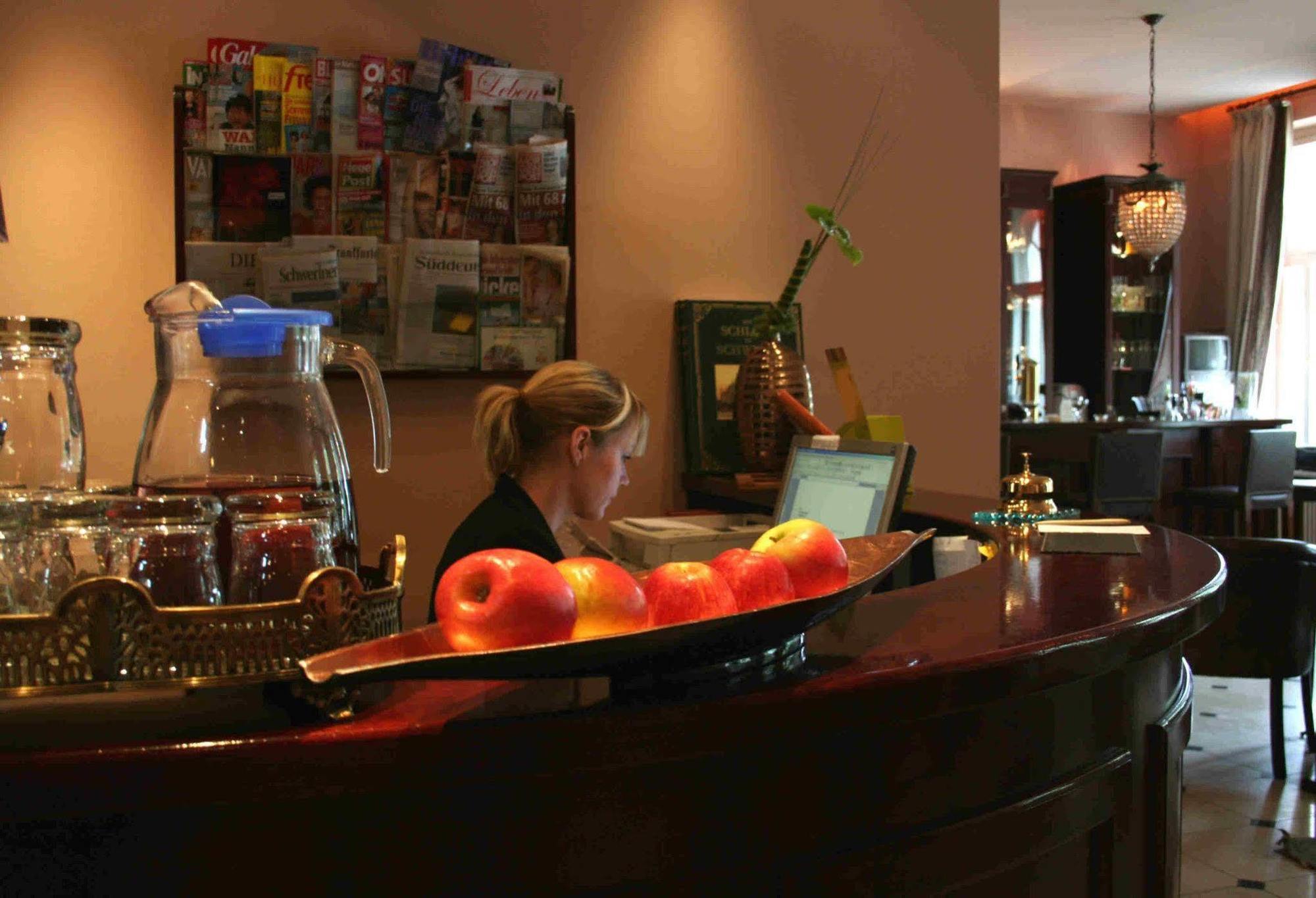 Hotel Niederlaendischer Hof Schwerin  Dış mekan fotoğraf